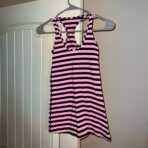 Lululemon pink/black tank top